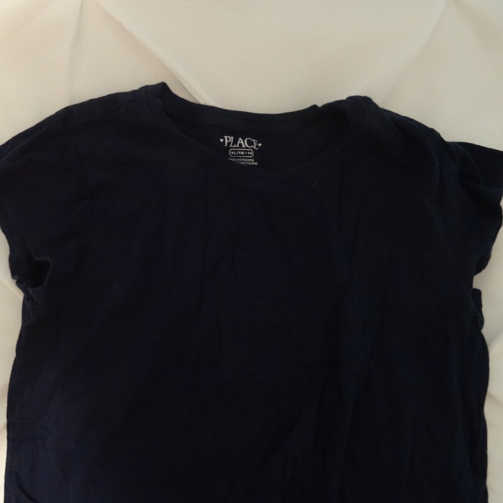 girls size large- xl large shirt bundle